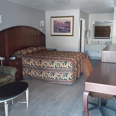 Regency Inn Norco Eksteriør bilde