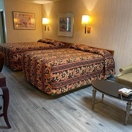 Regency Inn Norco Eksteriør bilde